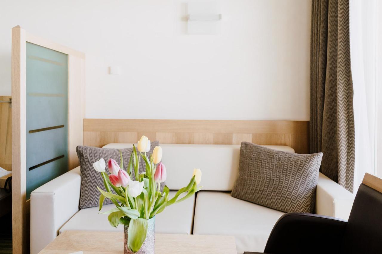 Salin & Mountain Hotel
