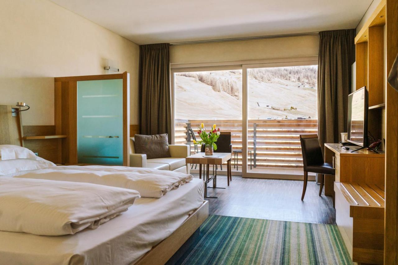 Salin & Mountain Hotel