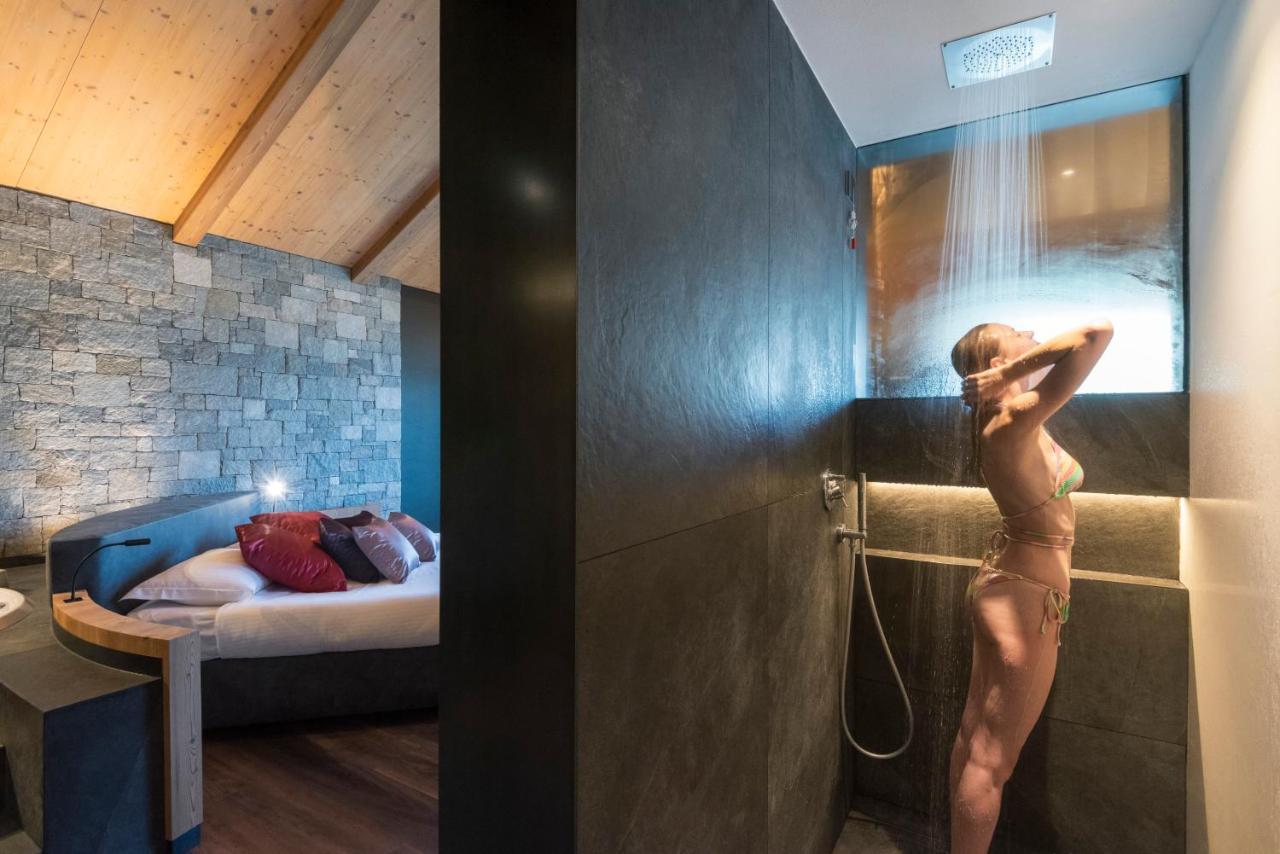 Salin & Mountain Hotel